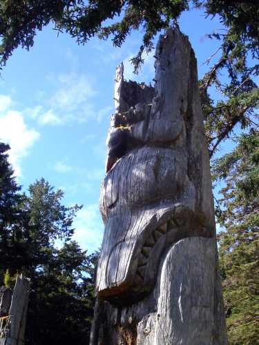 Sgaang Gwaii Mortuary